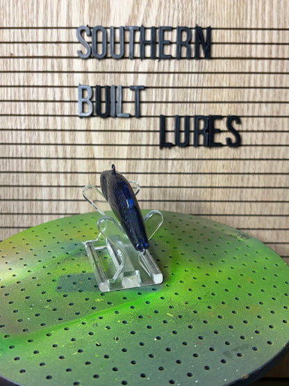 Purple lipless